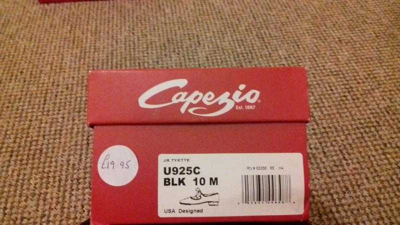 Capezio size 10 Tap shoes