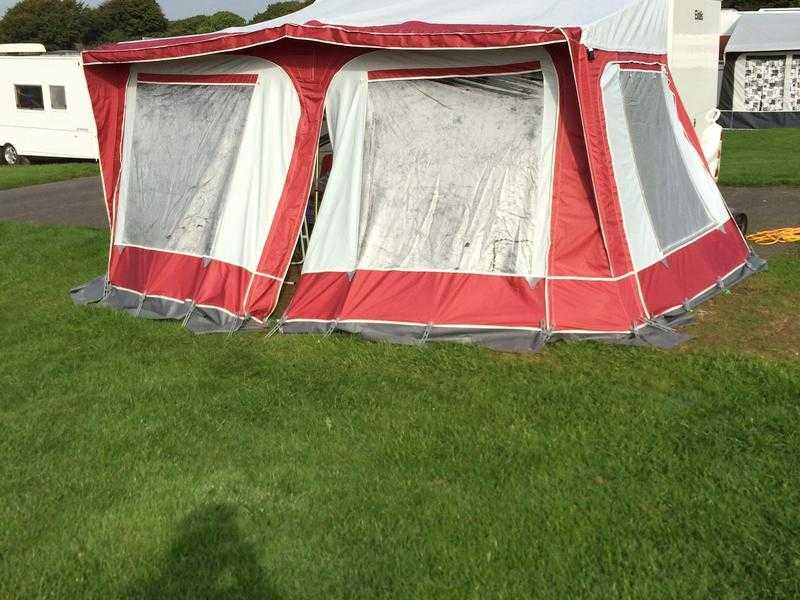 Caravan Awning in Excellent Condition