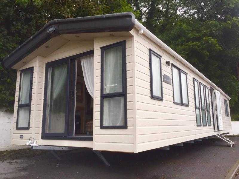 Caravan for sale on Kiln Park in Tenby near Saundersfoot site fees included until March 2018