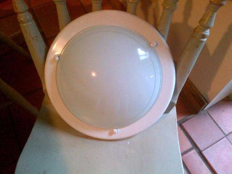 Caravan,Bathroom or hall porch flush ceiling wall cupboard light fitting lamp white