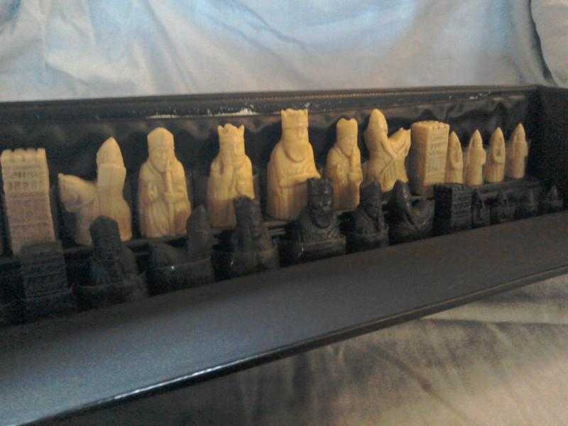 Carry Chess Set