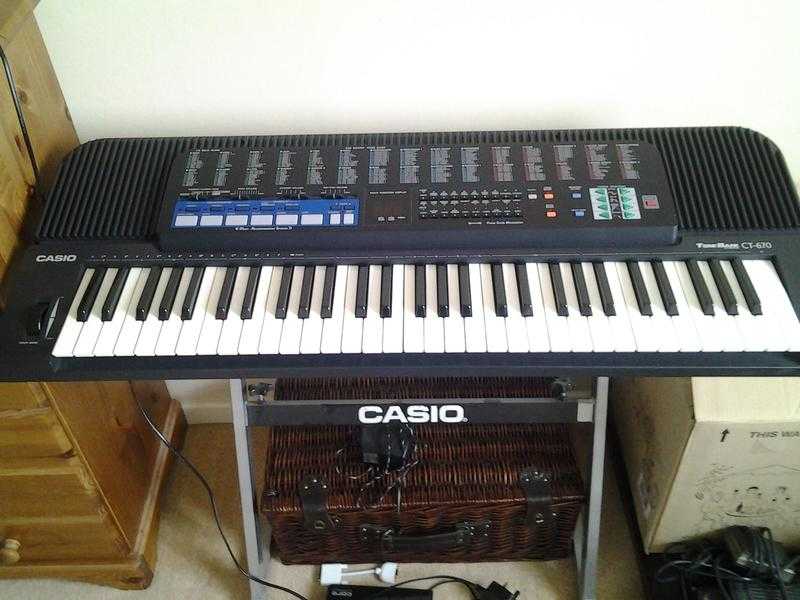 Casio CT-670 key board