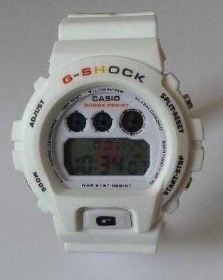CASIO G SHOCK UNISEX WATCH NEW UNUSED AS RESIN CASE AND WRIST STRAP WHITE COLOUR