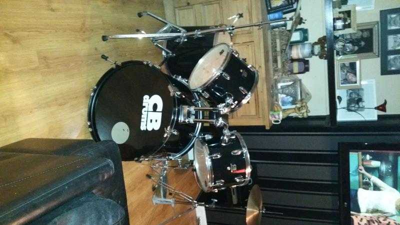 Cb drum full drumkit with sabian crash