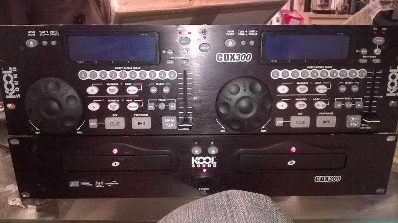 CDN-88 PROFESSIONAL  DUAL CD PLAYER with scratch wheel and BeatKeeper
