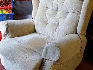 Celebrity remote control recliner armchair