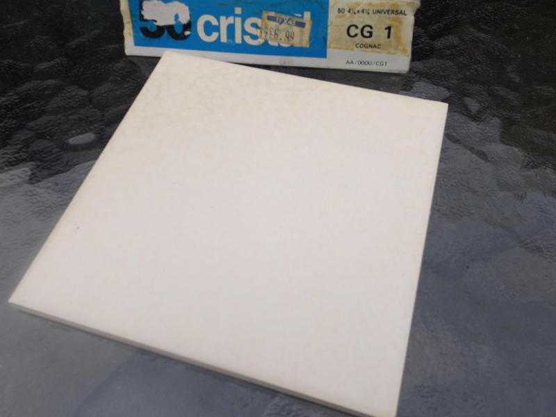 CERAMIC WALL TILES