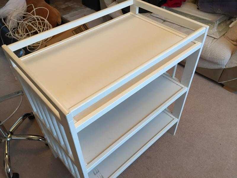 Changing table (IKEA)