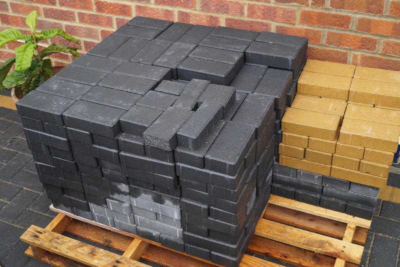 charcoal paving bricks