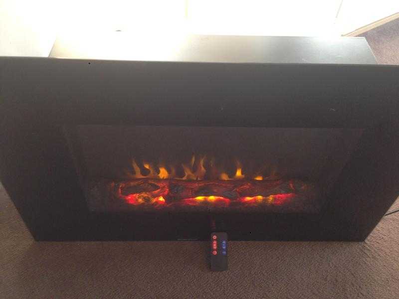 Charmouth black remote control wall hung electric fire