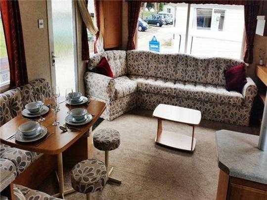 cheap holiday home  caravn for sale in Essex