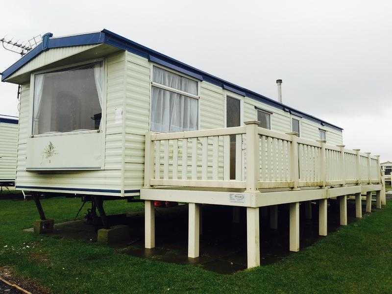 CHEAP STATIC CARAVAN FOR SALE WITH NEXT YEARS SITE FEE039S INCLUDED AND DECKING