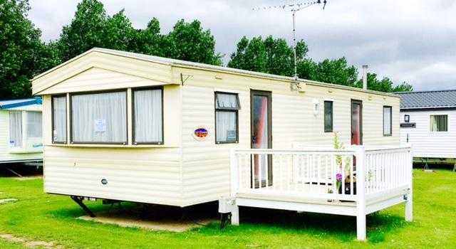 CHEAP STATIC CARAVAN NEAR GREAT YARMOUTH NORFOLK, NOT ESSEX OR SKEGNESS