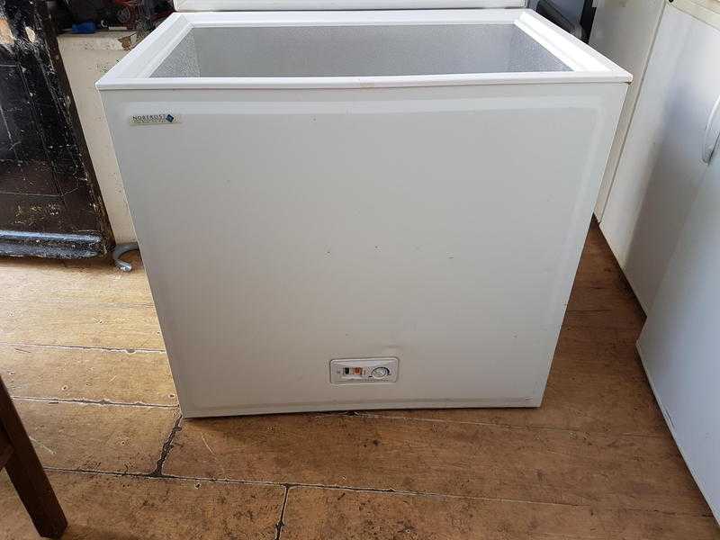 Chest freezer