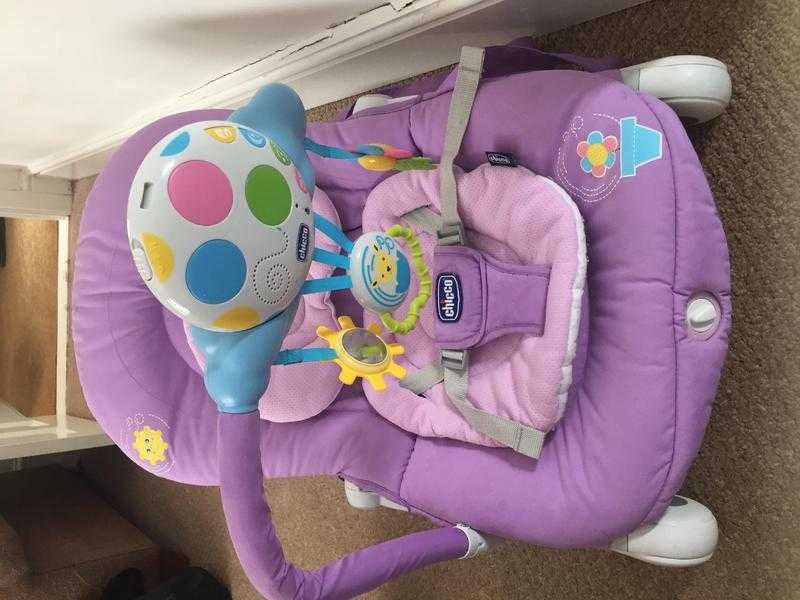 Chicco baby chair