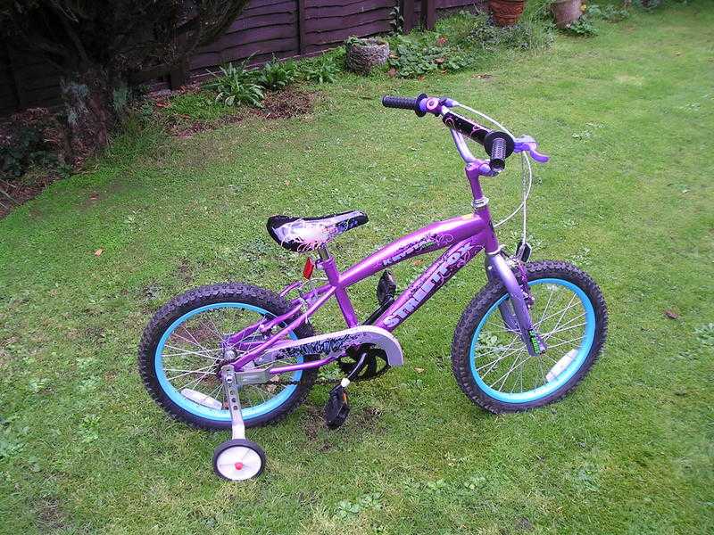 Child039s bicycle with stabilizers