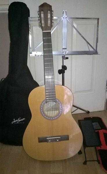 Children039s Guitar Jose Ferrer 34 size Estudiante Classical Guitar and accessories PRICE REDUCED