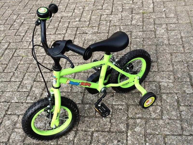 Childs 12quot bike with stabilisers