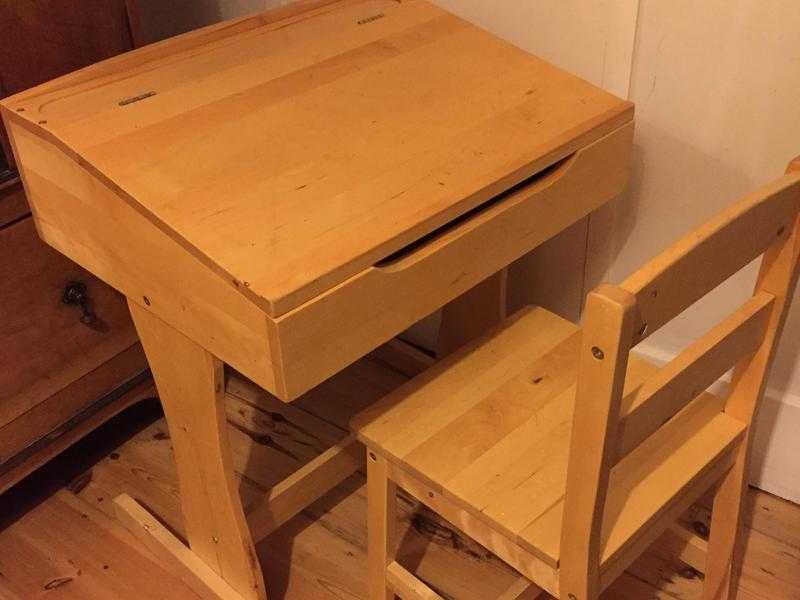 Childs desk and chair