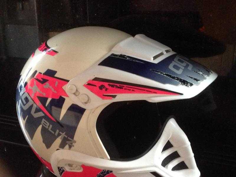 Childs moto-cross helmet