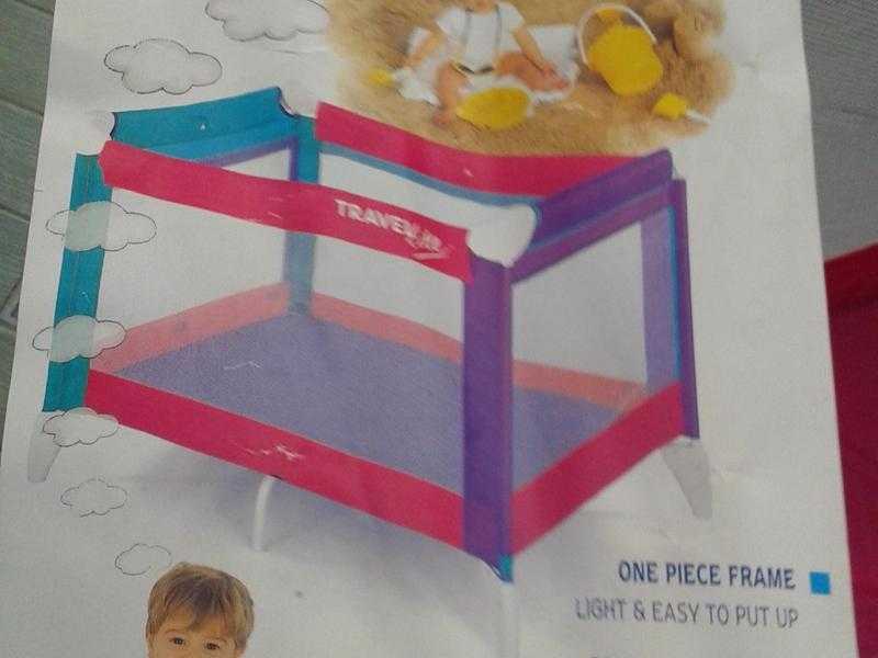 childs travel cot  play pen