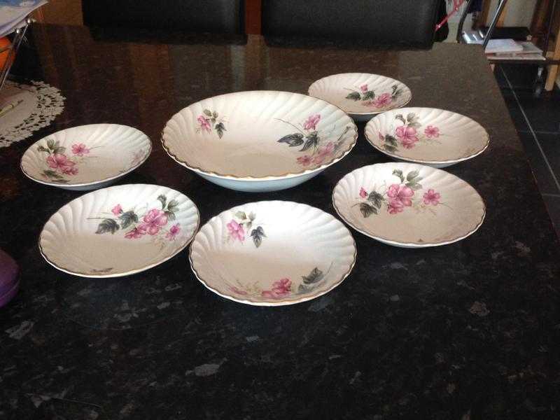 China fruit bowl set