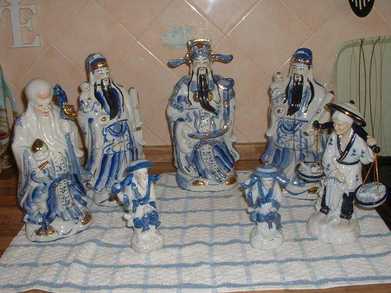 chinese   porcelaine ,figurines,x 7, mint con