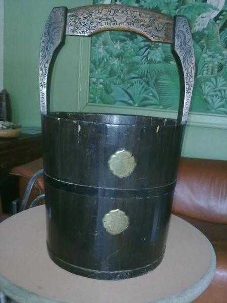 Chinese wooden Bucket