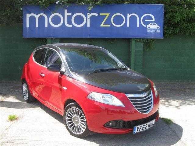 Chrysler Ypsilon 2012