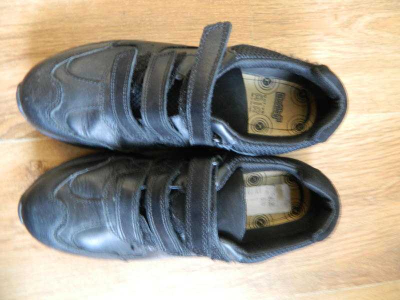 Clarks Bootleg Boys school shoes size 6 12 H