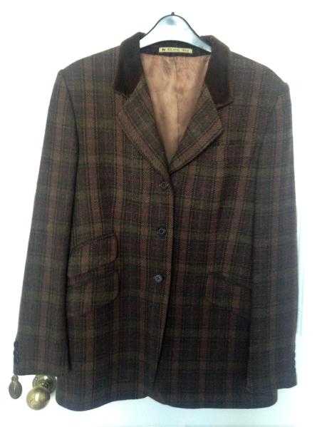 CLASSIC DONEGAL TWEED JACKET