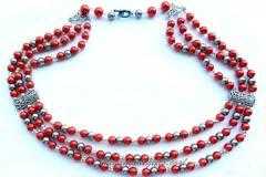 Classic necklace red