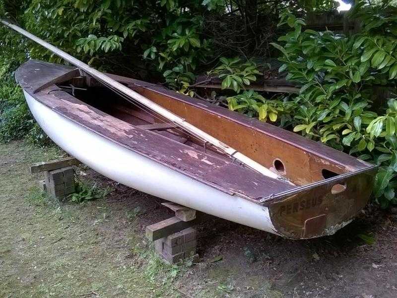 Classic Sailing Dinghy