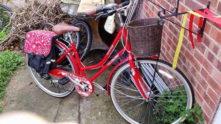 Claud Butler Cambridge Red Classic Ladies Bike
