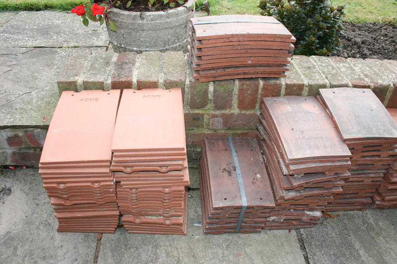 Clay Roof Tiles x 200