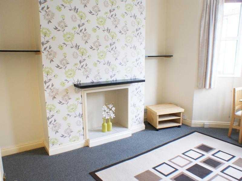 Clean Cosy One Bed Furnished Flat Fairoak Avenue, Newport, South Wales NP19 8FW