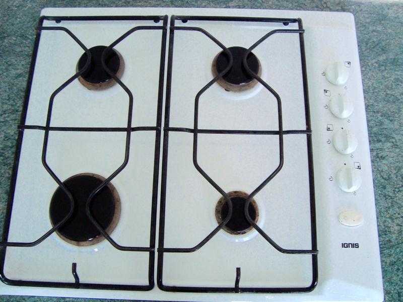 Clean White Gas Hob. (Just reduced)