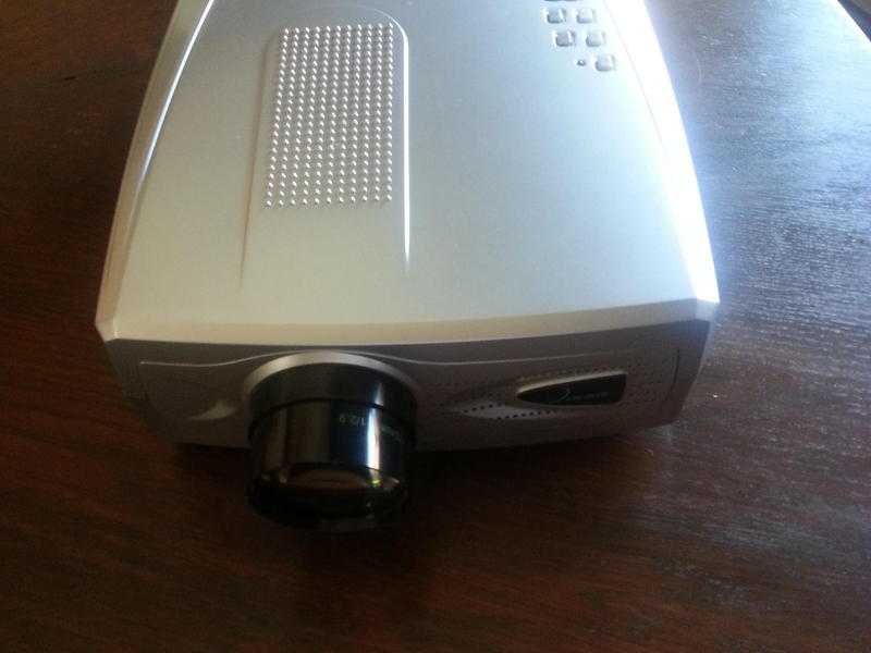 Clearco Projector HD900