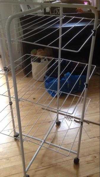 Clothes airer