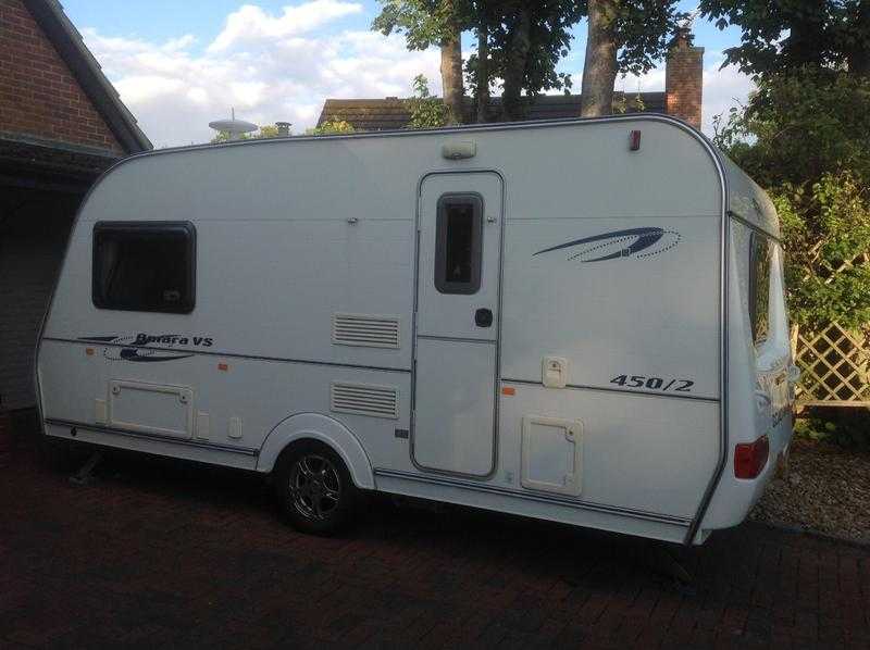 Coachman Amara 2 berth