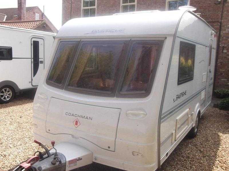 Coachman Pastiche 2005