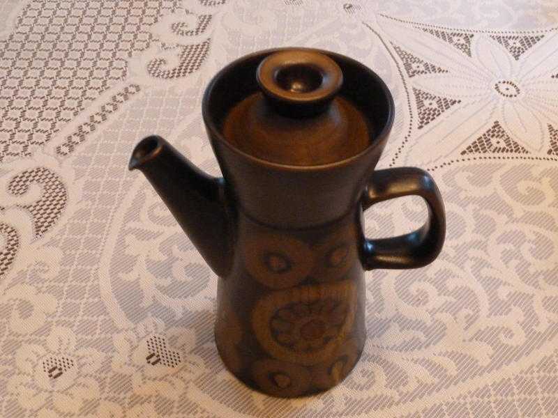 COFFEE POT