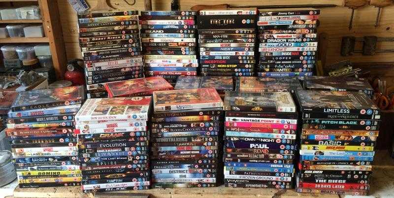 Collection of 272 DVD039s