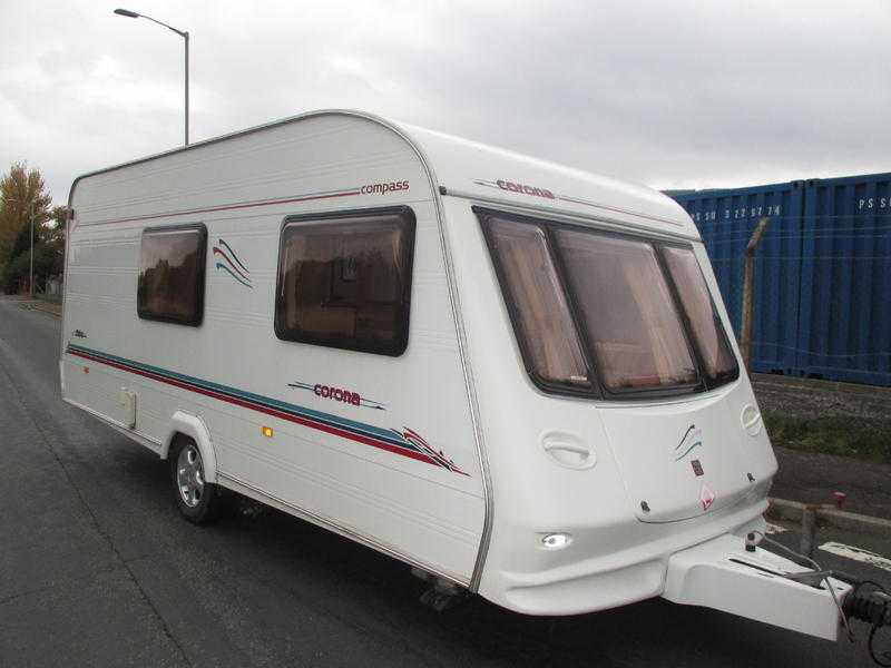 Compass corona 4 berth 2002 with motor mover