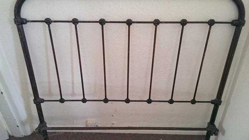 Complete Old Cast Iron Bed