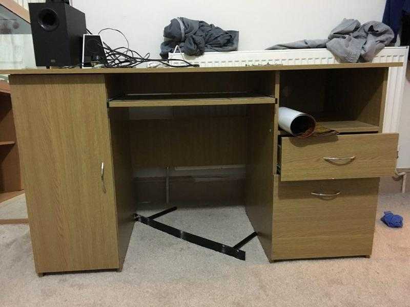 Computer Desk