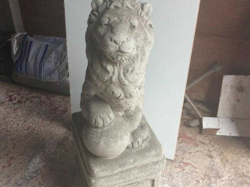 Concrete garden lion ornament