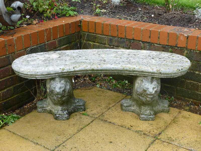 ConcreteStone Curved Garden Bench Seat.