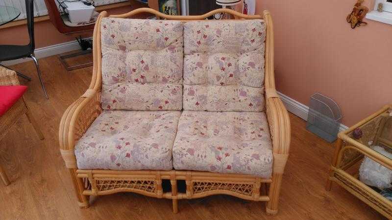 Conservatory settee