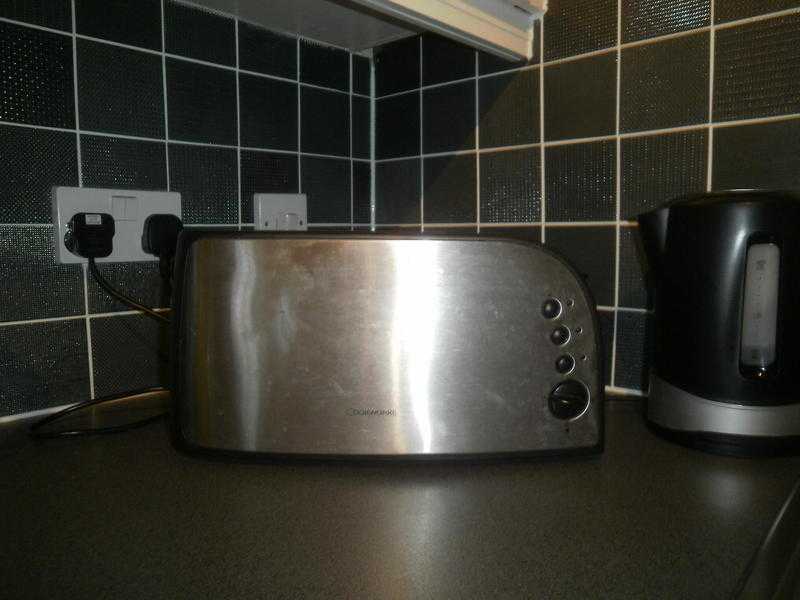 COOKWORKS 4 slice toaster in Seaford